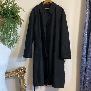 Lauren Ralph Lauren Black Trench Coat with removable liner Size 42R